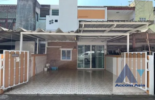 unitNewly renovated | Townhouse for sales near BTS Udomsuk only 500 m