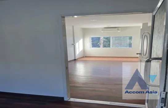 16  3 br Townhouse For Sale in Sukhumvit ,Bangkok  AA39522