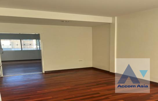 15  3 br Townhouse For Sale in Sukhumvit ,Bangkok  AA39522