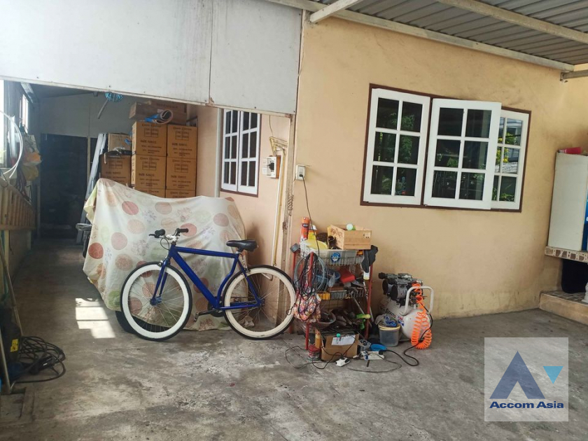 7  3 br House For Sale in Sukhumvit ,Bangkok BTS On Nut AA39524