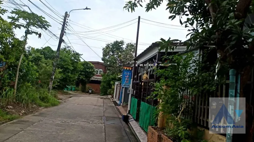  1  3 br House For Sale in Sukhumvit ,Bangkok BTS On Nut AA39524