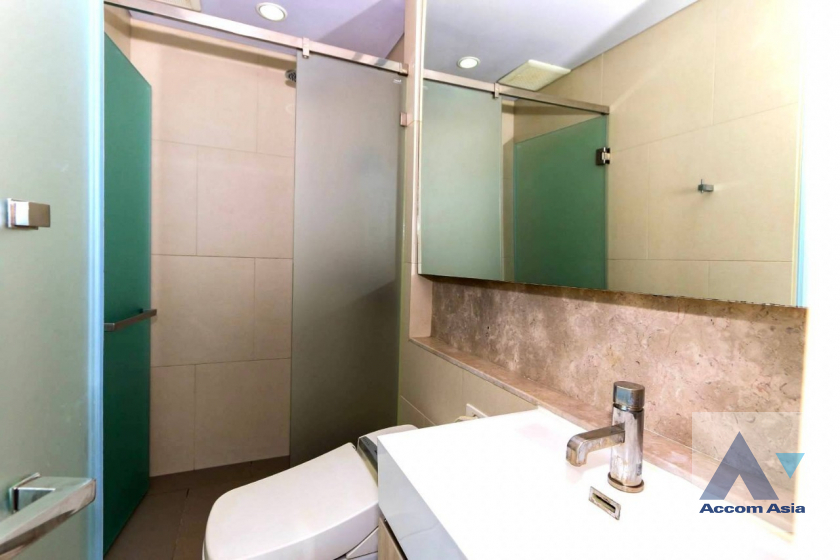 10  2 br Condominium For Rent in Sukhumvit ,Bangkok BTS Phrom Phong at The Lumpini 24 AA39526