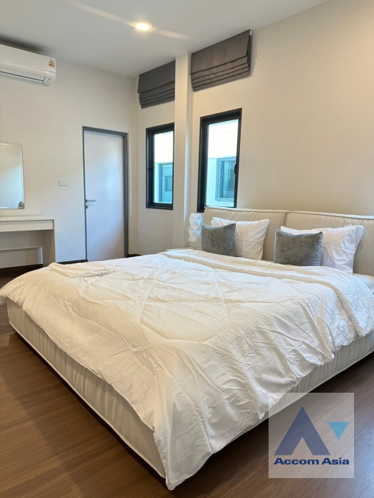 12  4 br House for rent and sale in Samutprakan ,Samutprakan BTS Bang Na at The City Bangna AA39530