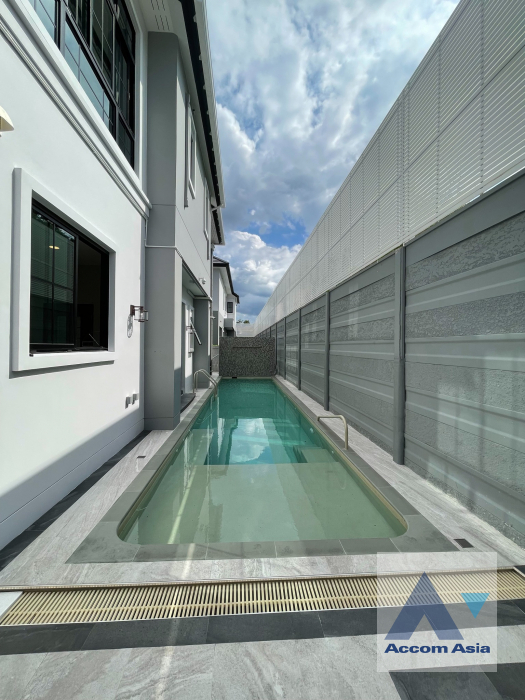  1  4 br House For Sale in Dusit ,Bangkok  at The Palazzo Pinklao AA39541