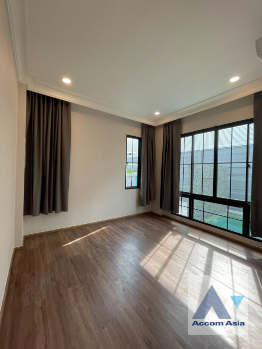 8  4 br House For Sale in Dusit ,Bangkok  at The Palazzo Pinklao AA39541