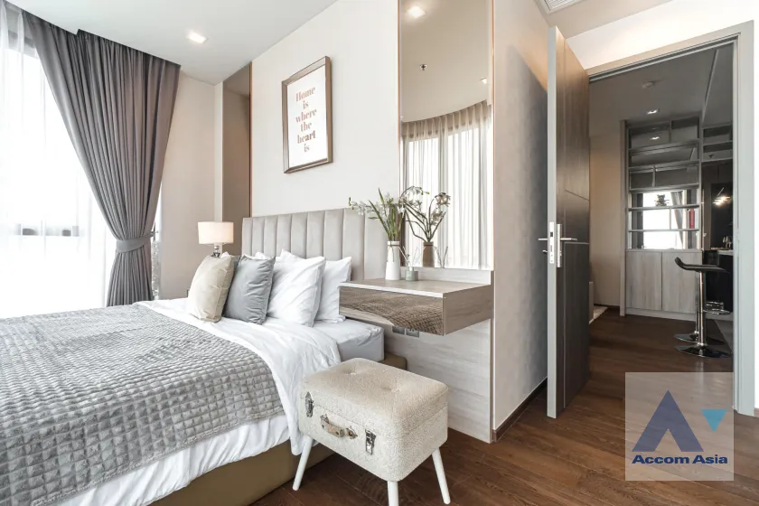 unit 2 Bedrooms  Condominium For Rent in ,   near BTS Victory Monument (AA39542)