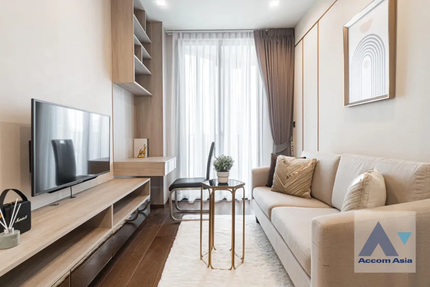  2  2 br Condominium For Rent in  ,Bangkok BTS Victory Monument at Ideo Q Victory AA39542