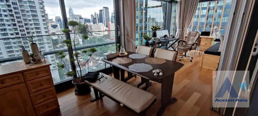 unit 2 Bedrooms  Condominium For Rent in New Phetchaburi, Bangkok  near MRT Phetchaburi (AA39547)