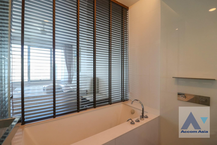 10  3 br Condominium For Rent in Ploenchit ,Bangkok BTS Ratchadamri - MRT Silom at 185 Rajadamri AA39569