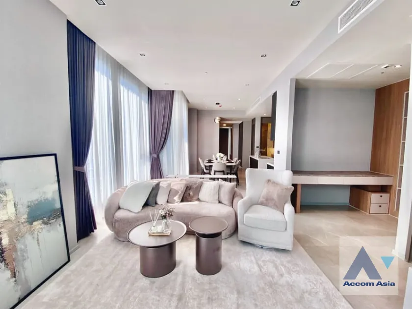 unitCorner Unit |  3 Bedrooms  Condominium For Rent & Sale in Sukhumvit, Bangkok  near BTS Thong Lo - BTS Ekkamai (AA39577)