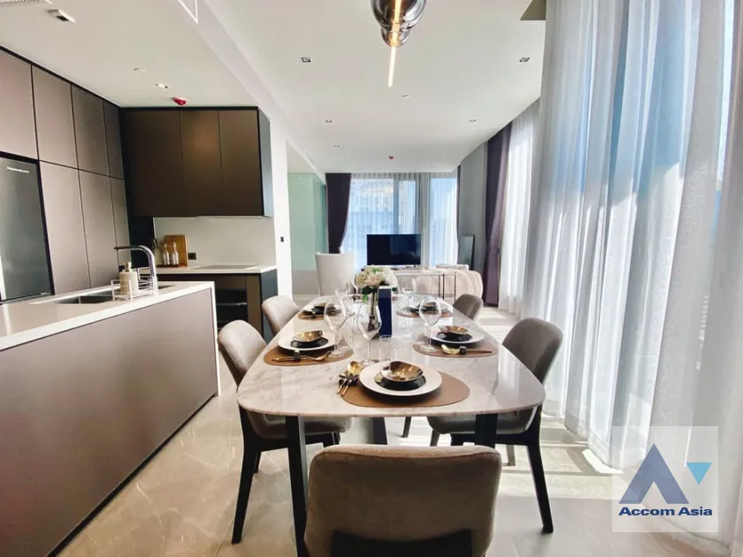 unitCorner Unit |  3 Bedrooms  Condominium For Rent & Sale in Sukhumvit, Bangkok  near BTS Thong Lo - BTS Ekkamai (AA39577)