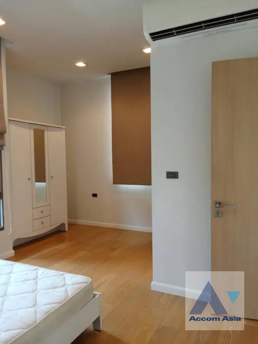 8  3 br House for rent and sale in Ratchadaphisek ,Bangkok  at Private Nirvana Residence North-East AA39600