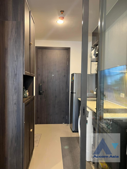 5  1 br Condominium For Sale in Ratchadaphisek ,Bangkok MRT Sutthisan at XT Huaikhwang  AA39612