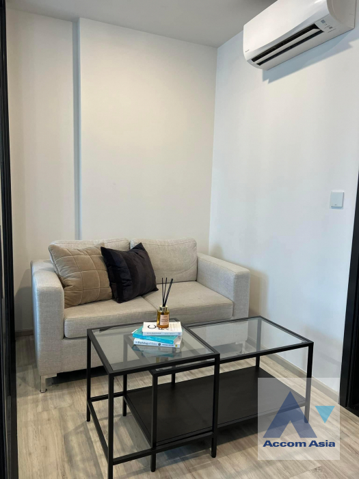  1  1 br Condominium For Sale in Ratchadaphisek ,Bangkok MRT Sutthisan at XT Huaikhwang  AA39612