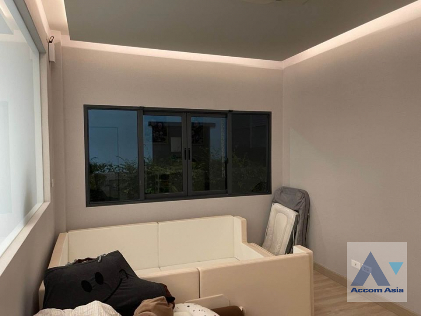 10  4 br House For Sale in Pattanakarn ,Bangkok  at The City Sukhumvit Onnut AA39618