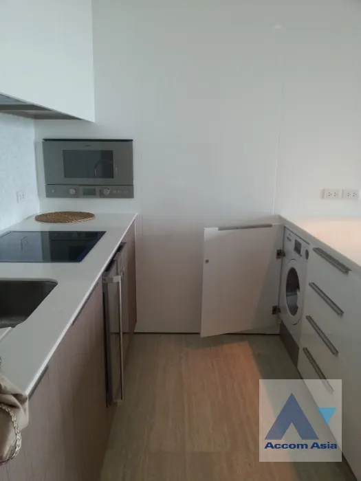 11  1 br Condominium for rent and sale in Ploenchit ,Bangkok BTS Ratchadamri - MRT Silom at 185 Rajadamri AA39620