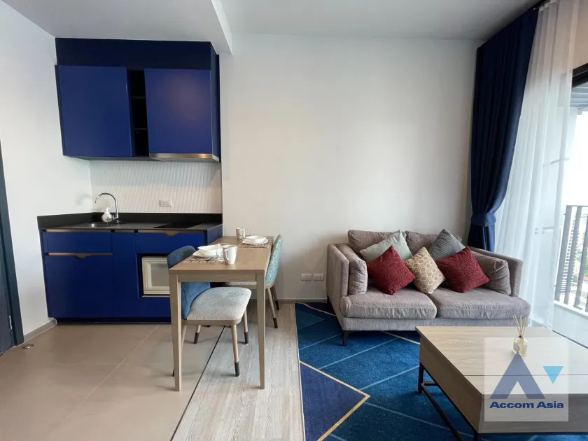 unit 1 Bedroom  Condominium For Rent in Sukhumvit, Bangkok  near BTS Ekkamai (AA39624)