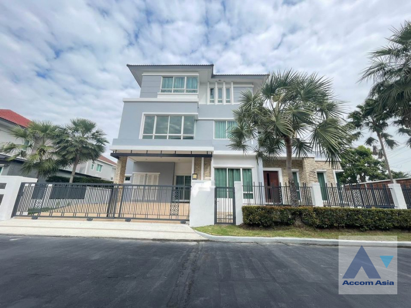  2  5 br House for rent and sale in Latkrabang ,Bangkok ARL Ban Thap Chang at Grand Bangkok Boulevard Rama 9 Srinagarindra AA39635