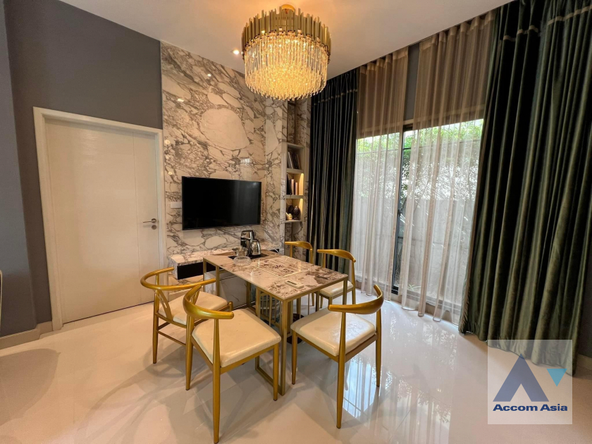 4  4 br House for rent and sale in Latkrabang ,Bangkok  at Bangkok Boulevard Ramintra-Serithai 2 AA39636