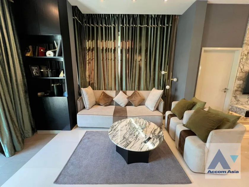  1  4 br House for rent and sale in Latkrabang ,Bangkok  at Bangkok Boulevard Ramintra-Serithai 2 AA39636