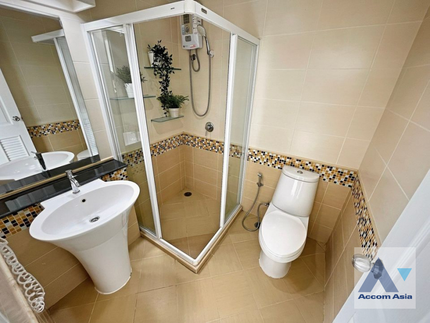 9  3 br Condominium for rent and sale in Sukhumvit ,Bangkok BTS On Nut at Waterford Sukhumvit 50 AA39640