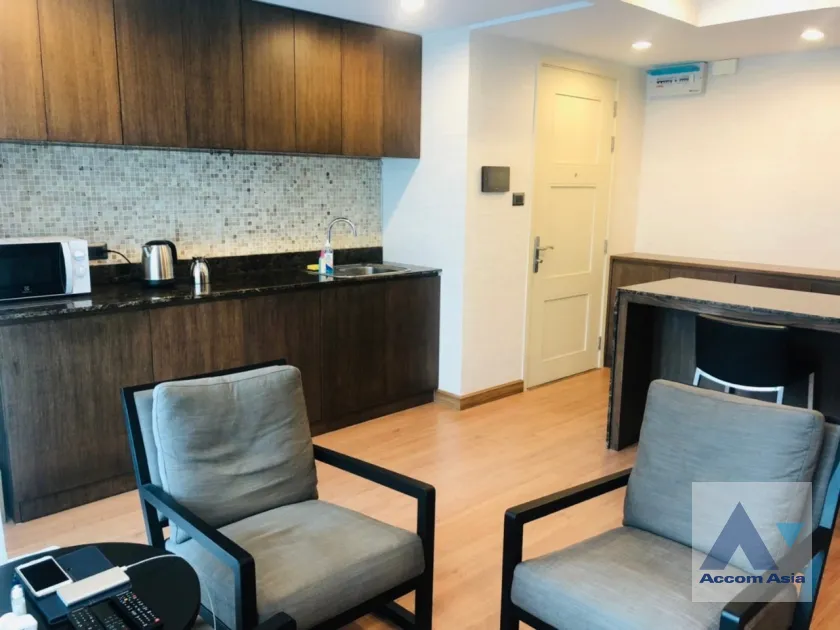 unit 2 Bedrooms  Condominium For Sale in Ratchadaphisek, Bangkok  near MRT Thailand Cultural Center (AA39643)