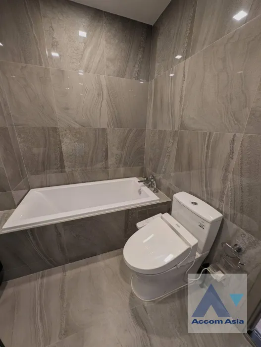7  1 br Condominium For Rent in Sukhumvit ,Bangkok MRT Phetchaburi - BTS Asok at Q Prasarnmit AA39654
