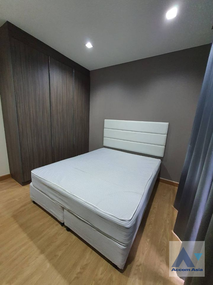 6  2 br Condominium For Sale in Charoen Nakhon ,Bangkok BTS Krung Thon Buri at Urbano Absolute Sathorn AA39665
