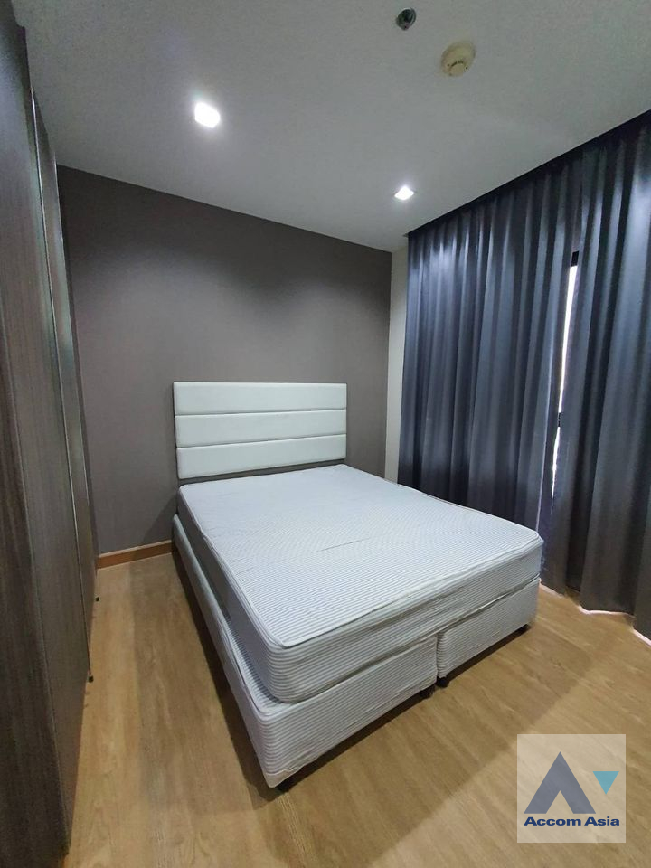 5  2 br Condominium For Sale in Charoen Nakhon ,Bangkok BTS Krung Thon Buri at Urbano Absolute Sathorn AA39665