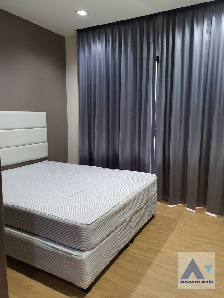 7  2 br Condominium For Sale in Charoen Nakhon ,Bangkok BTS Krung Thon Buri at Urbano Absolute Sathorn AA39665