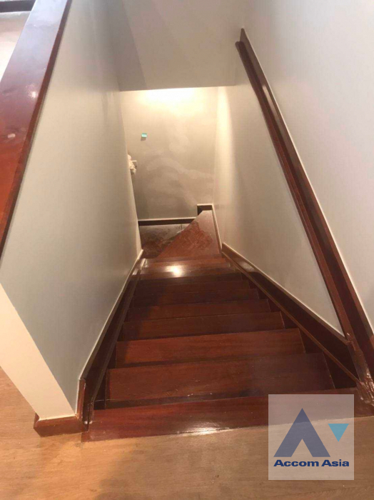 4  Townhouse for rent and sale in Silom ,Bangkok  at Chumchon Luenrit AA39679