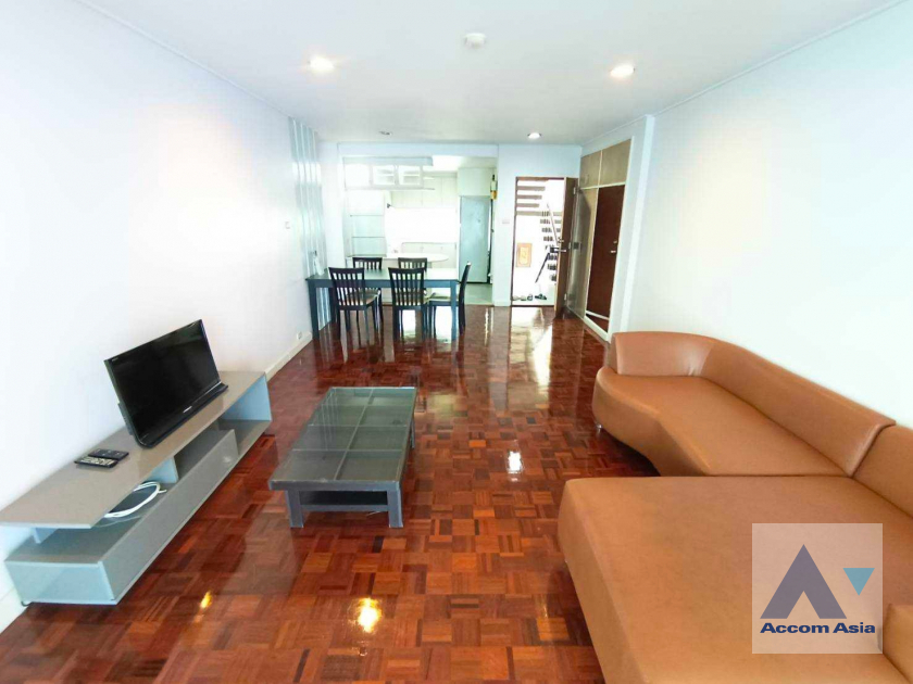  2  2 br Apartment for rent and sale in Sukhumvit ,Bangkok BTS Asok - MRT Phetchaburi at Greenery garden and privacy AA39681