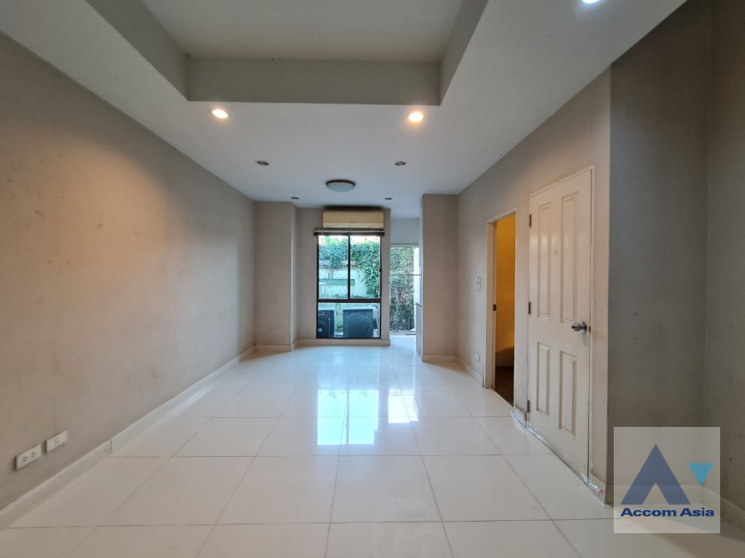  2  3 br Townhouse For Sale in Sukhumvit ,Bangkok BTS Bang Chak at The Private Sukhumvit-Bangchak AA39692