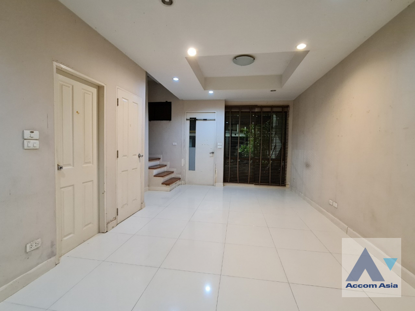 7  3 br Townhouse For Sale in Sukhumvit ,Bangkok BTS Bang Chak at The Private Sukhumvit-Bangchak AA39692