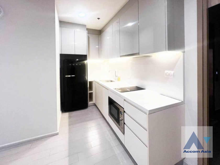 5  1 br Condominium For Sale in Ploenchit ,Bangkok BTS Ploenchit at Noble Ploenchit AA39697