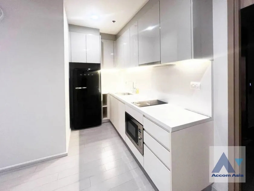 5  1 br Condominium For Sale in Ploenchit ,Bangkok BTS Ploenchit at Noble Ploenchit AA39697