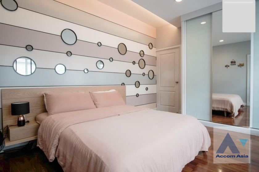 15  4 br House For Sale in Latkrabang ,Bangkok ARL Ban Thap Chang at Grand Bangkok Boulevard Rama 9 Srinagarindra AA39713