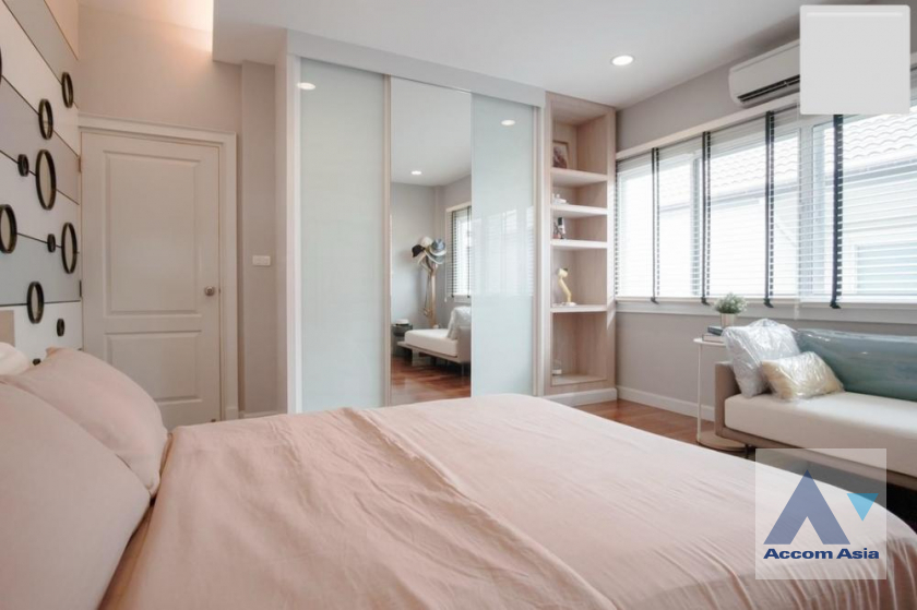 16  4 br House For Sale in Latkrabang ,Bangkok ARL Ban Thap Chang at Grand Bangkok Boulevard Rama 9 Srinagarindra AA39713