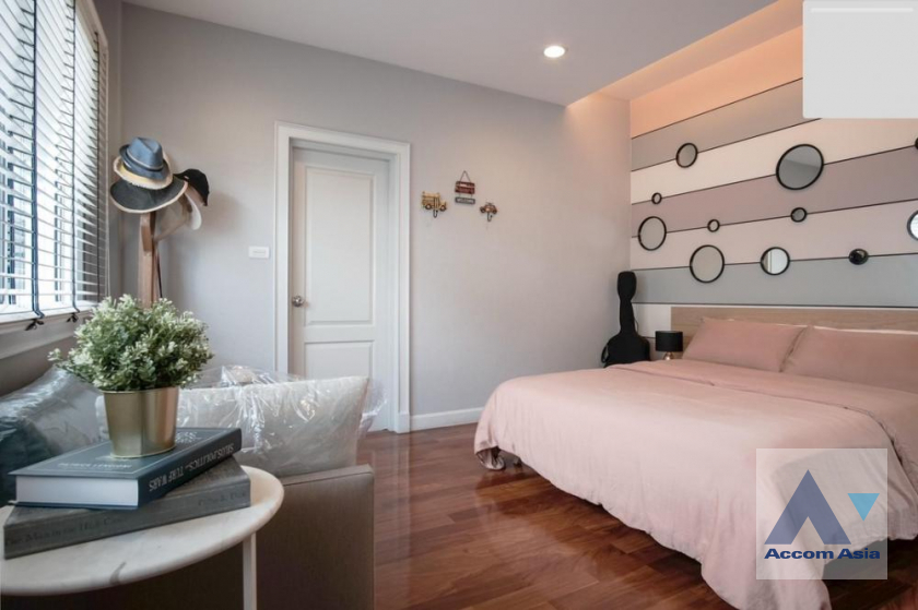 14  4 br House For Sale in Latkrabang ,Bangkok ARL Ban Thap Chang at Grand Bangkok Boulevard Rama 9 Srinagarindra AA39713