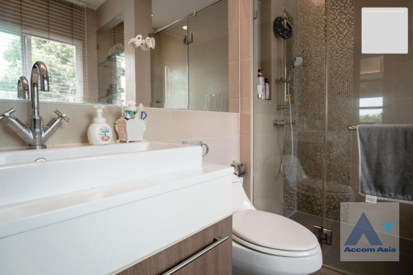 32  4 br House For Sale in Latkrabang ,Bangkok ARL Ban Thap Chang at Grand Bangkok Boulevard Rama 9 Srinagarindra AA39713