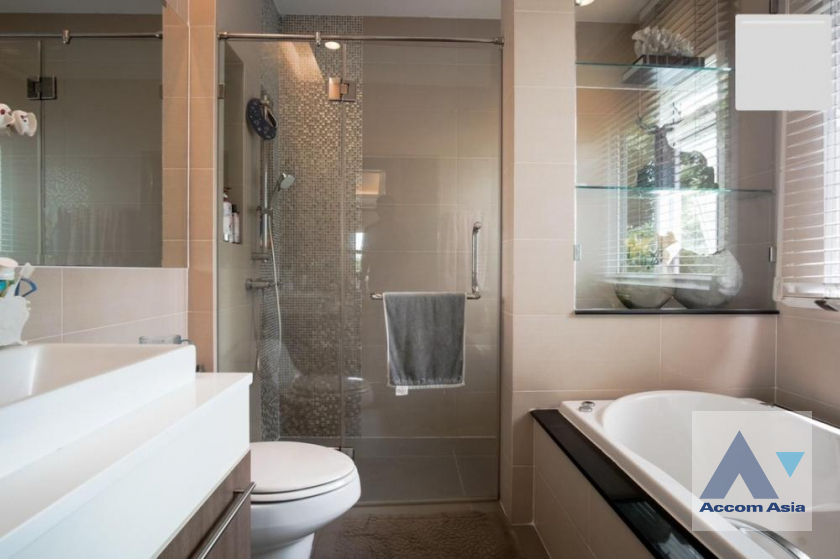 31  4 br House For Sale in Latkrabang ,Bangkok ARL Ban Thap Chang at Grand Bangkok Boulevard Rama 9 Srinagarindra AA39713