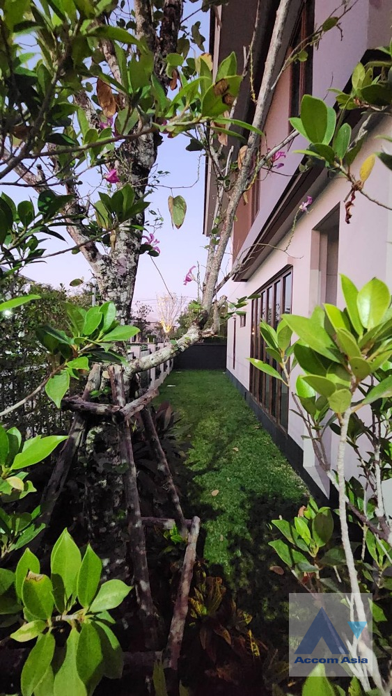 10  4 br House For Sale in Ramkhamhaeng ,Bangkok  at Burasiri Krungthep Kreetha AA39716