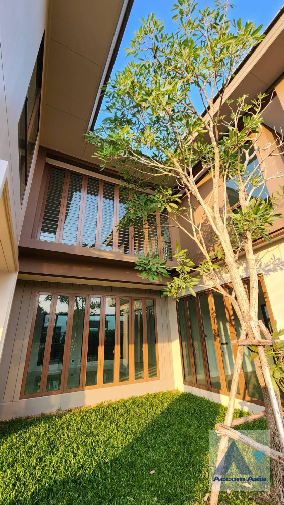  1  4 br House For Sale in Ramkhamhaeng ,Bangkok  at Burasiri Krungthep Kreetha AA39716