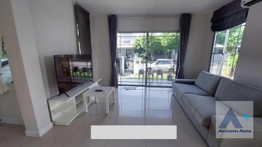  2  4 br House for rent and sale in Pattanakarn ,Bangkok ARL Ban Thap Chang at Manthana Onnut Wongwan 2 AA39718