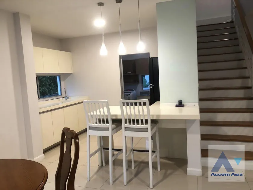  1  4 br House for rent and sale in Pattanakarn ,Bangkok ARL Ban Thap Chang at Manthana Onnut Wongwan 2 AA39718