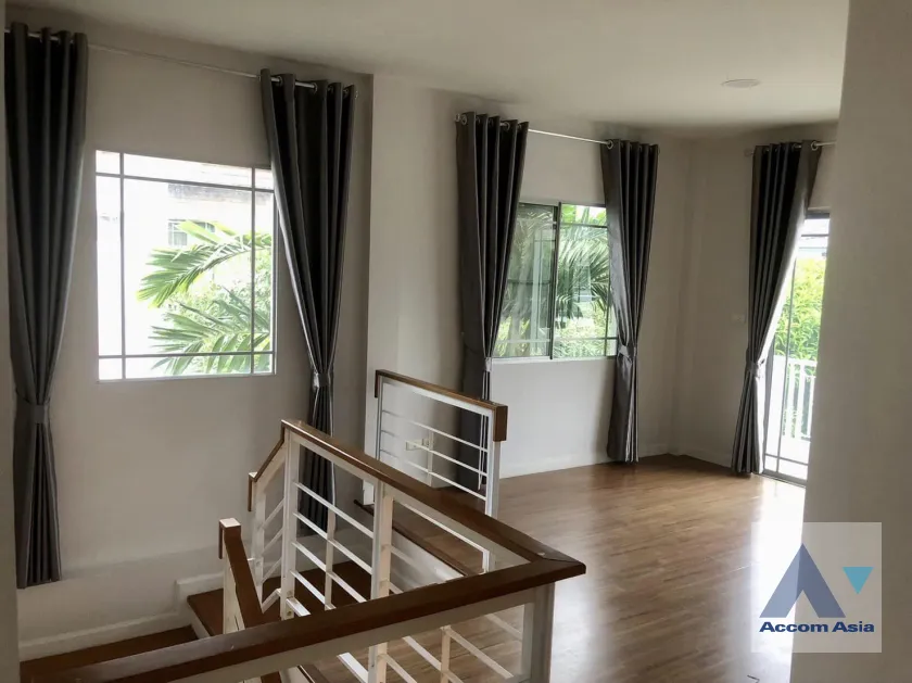 5  4 br House for rent and sale in Pattanakarn ,Bangkok ARL Ban Thap Chang at Manthana Onnut Wongwan 2 AA39718