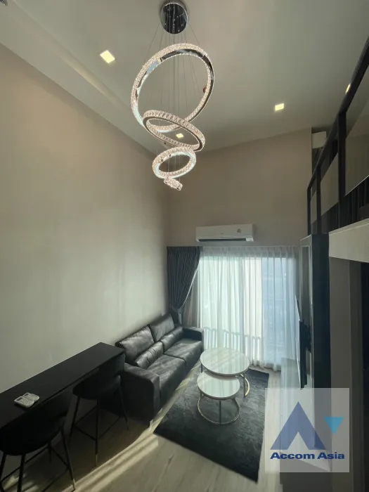 unit 2 Bedrooms  Condominium For Rent in Pattanakarn, Bangkok  (AA39727)