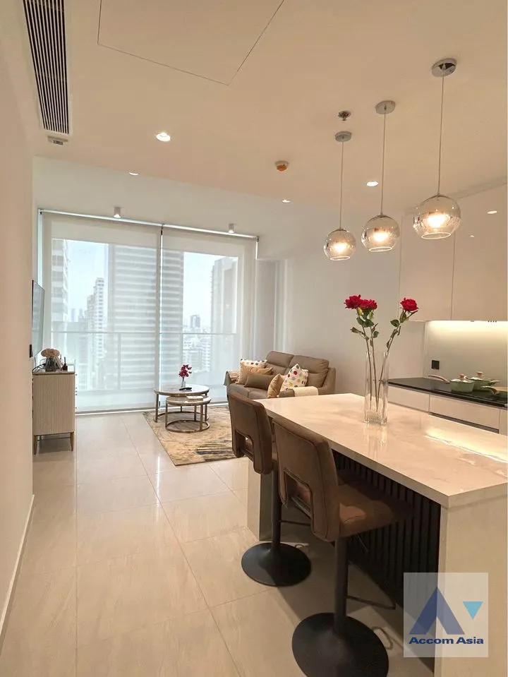 unit 1 Bedroom  Condominium For Rent in Sathorn, Bangkok  near BTS Chong Nonsi (AA39734)