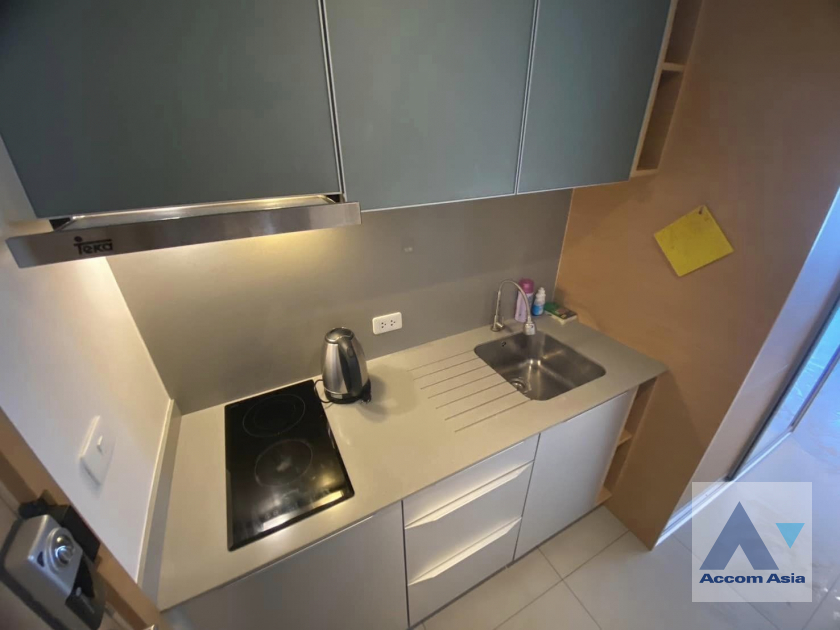 5  1 br Condominium For Rent in Sukhumvit ,Bangkok BTS Ekkamai at The Lofts Ekkamai  AA39746