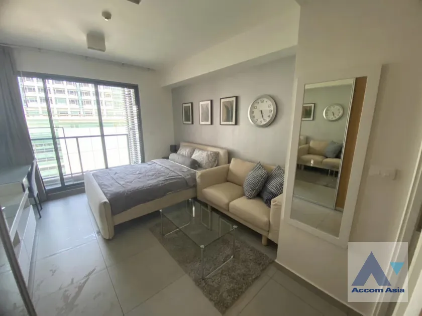 unit 1 Bedroom  Condominium For Rent in Sukhumvit, Bangkok  near BTS Ekkamai (AA39746)